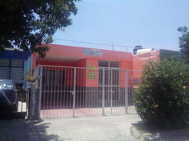 Sin Nombre